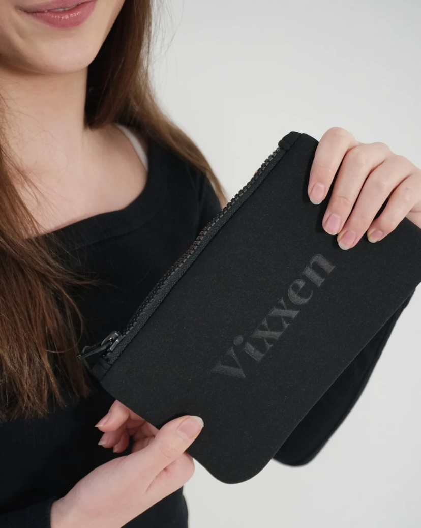 Vixxen Pouch 